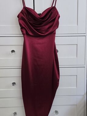lillyanne formal satin asymmetrical midi dress Express Satin Pleated Tie Halter Sweetheart Asymmetrical Midi Dress at CoolSprings Galleria in Franklin, TN